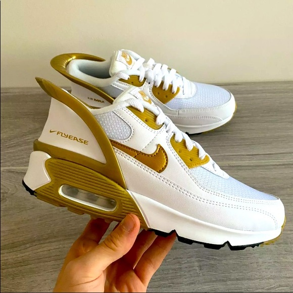 nike air max 90 flyease white gold